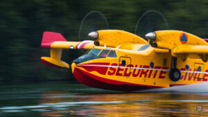 canadairs 10